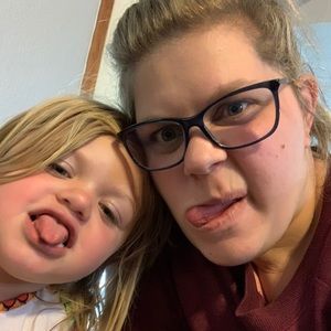 Meet your Posher, Chrisanna